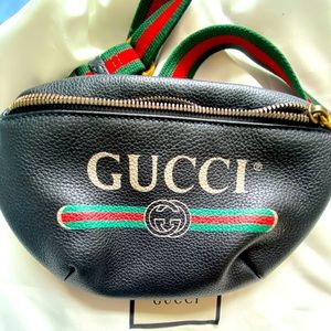 Gucci Fanny pack